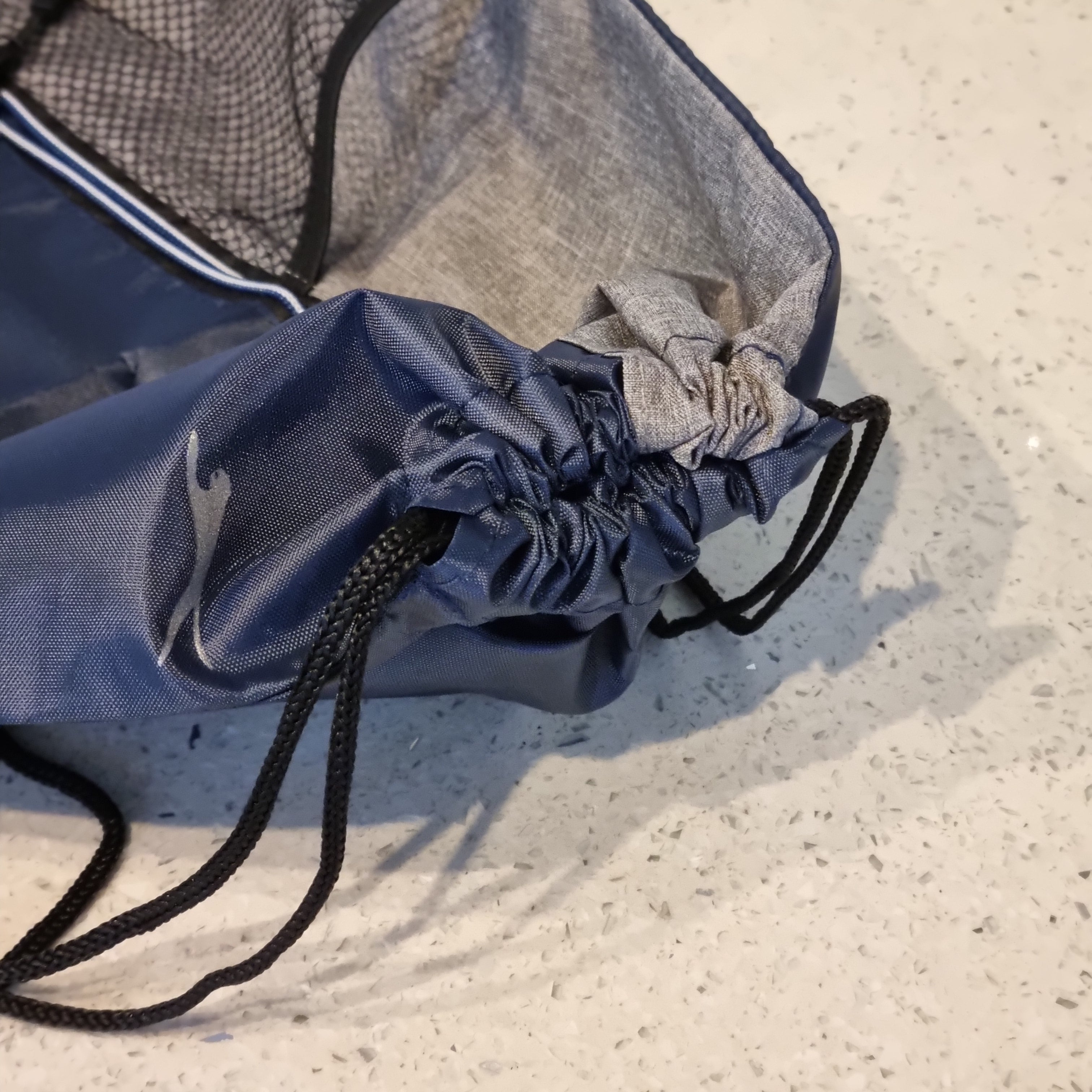 Drawstring Shoebags with Zip Pocket and Water Holder