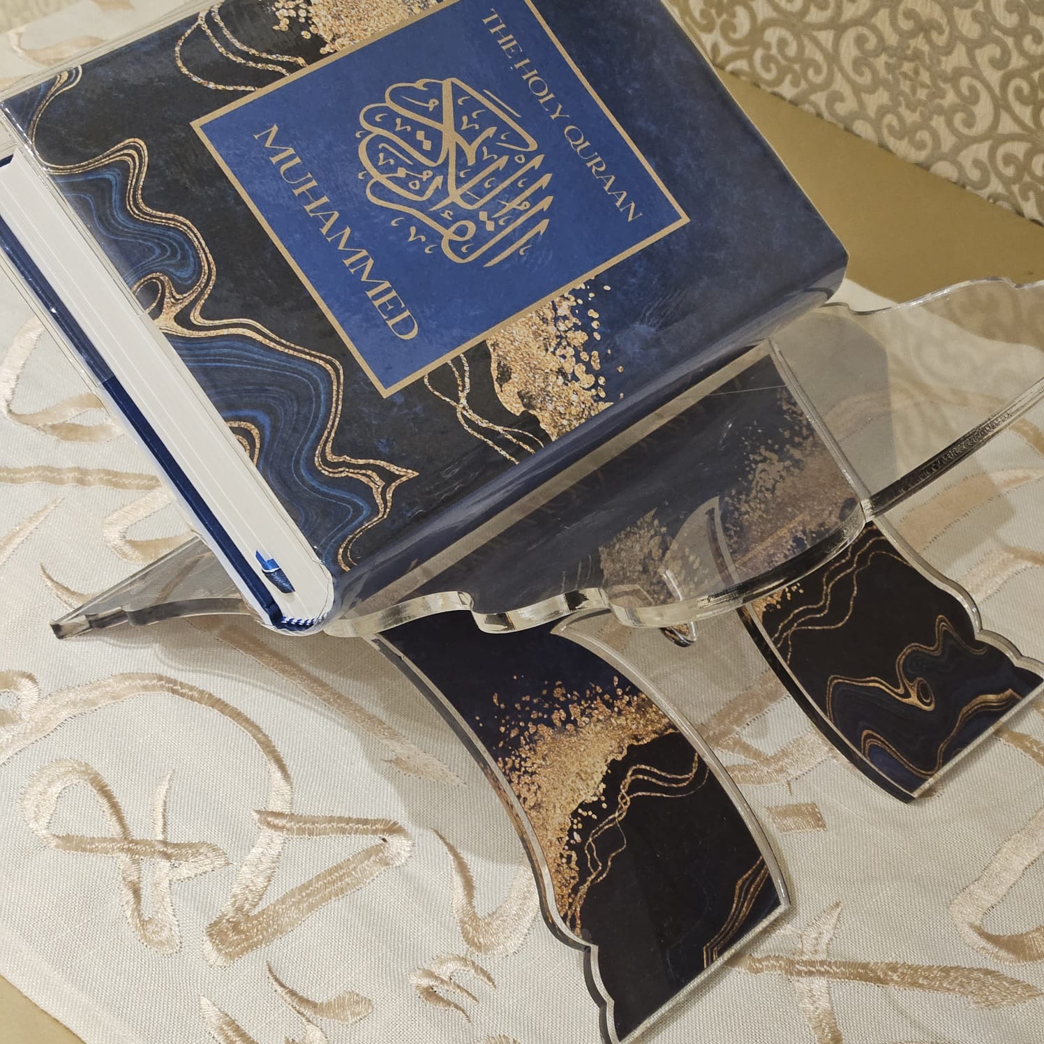 Perspex Quran Stands (9 Colours)