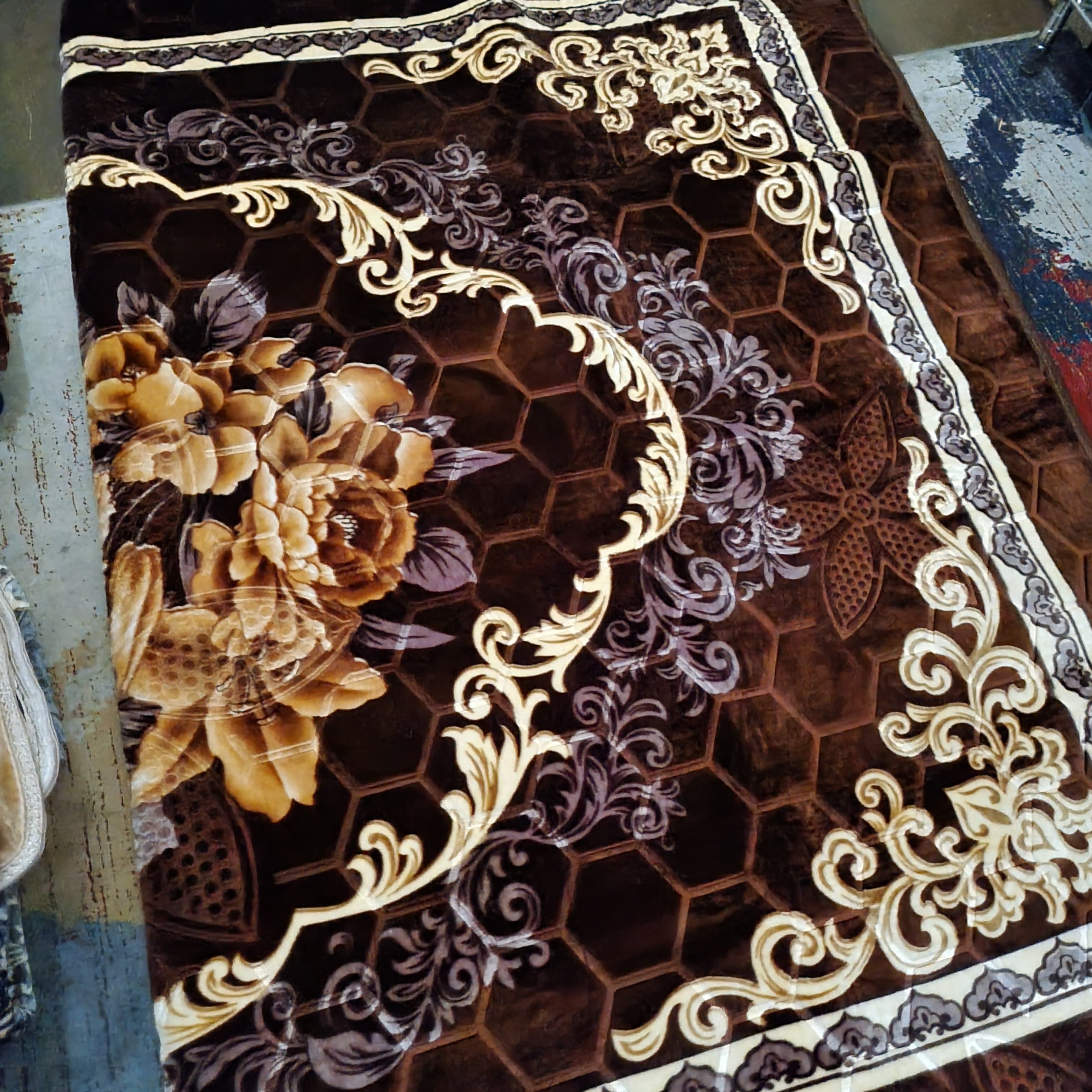 Brown Rose Soft-Touch Zikr Mat (1.6m x 2.3m)