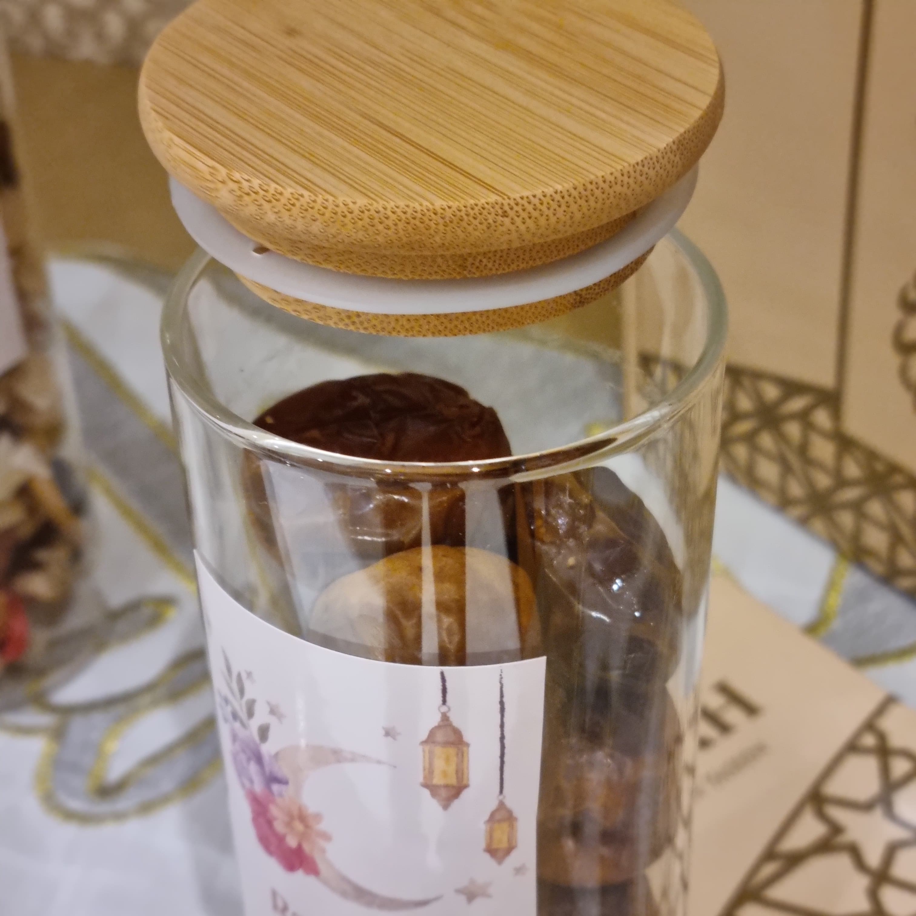 Ramadan Gift Set - Dates & Nuts Glass Bottles