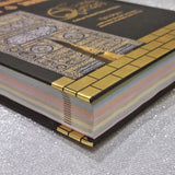 Koran B6 met Kaaba-omslag en kleurgekodeerde Tajweed-reëls en reënboogbladsye 